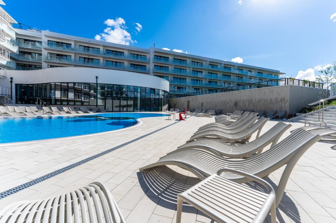 Apartament Lux Tukan B004, Polanki Aqua - Holiday City Kolobrzeg Bagian luar foto