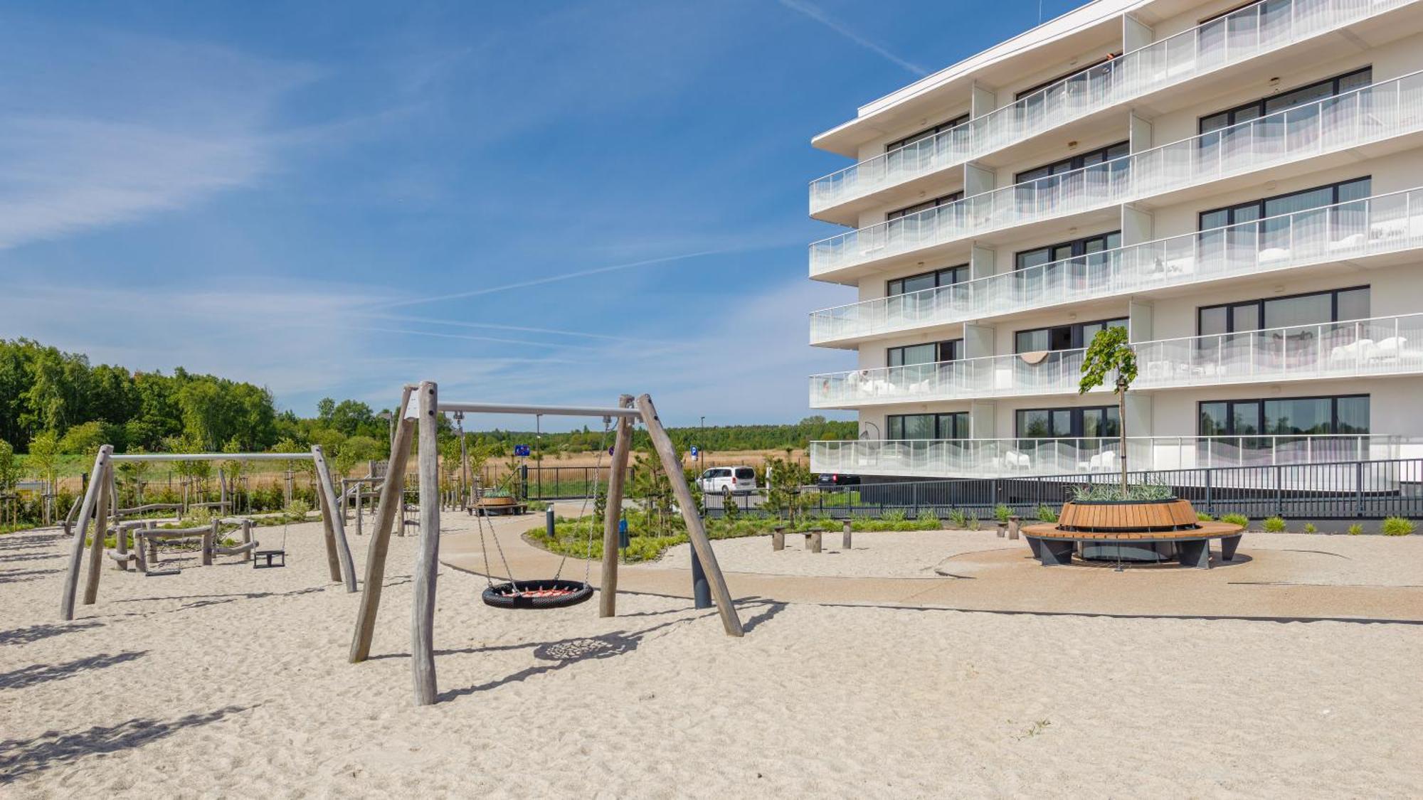 Apartament Lux Tukan B004, Polanki Aqua - Holiday City Kolobrzeg Bagian luar foto