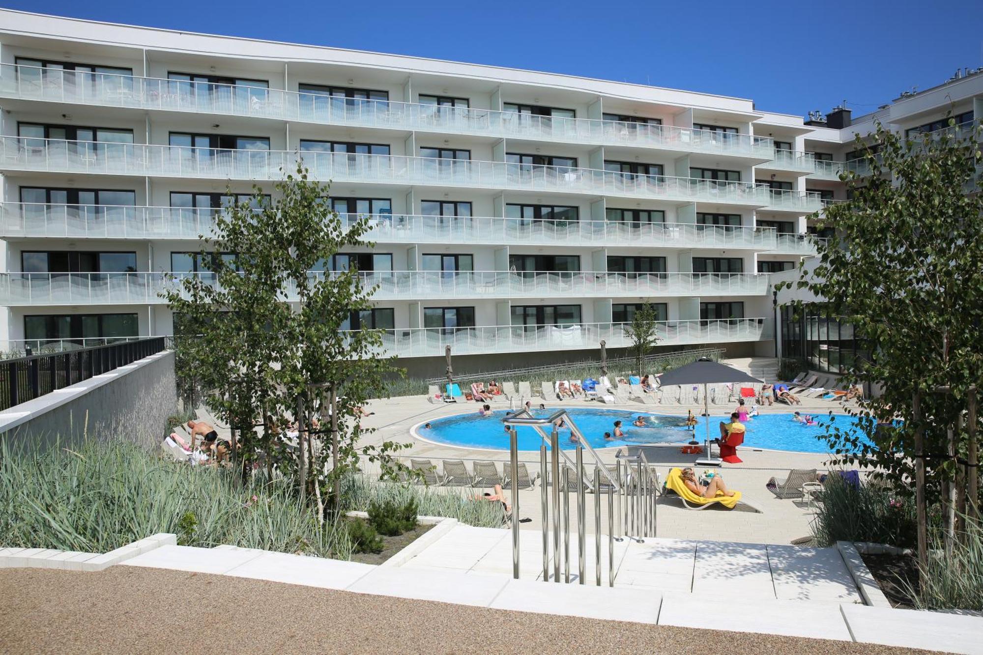 Apartament Lux Tukan B004, Polanki Aqua - Holiday City Kolobrzeg Bagian luar foto